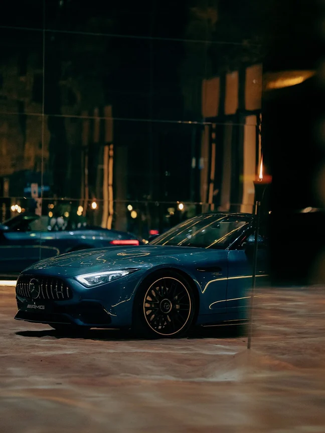 Mercedes-Benz